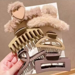 arge Matte Hair Claw Clips – Pack of 4 (Strong Grip, Random Colors)