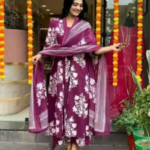Women’s Purple Gown with Pants and Dupatta – Elegant Ethnic Party Wear Set